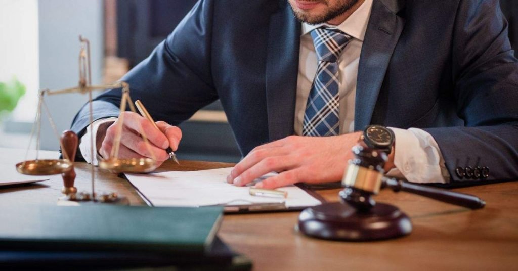 tender litigation lawyer in delhi